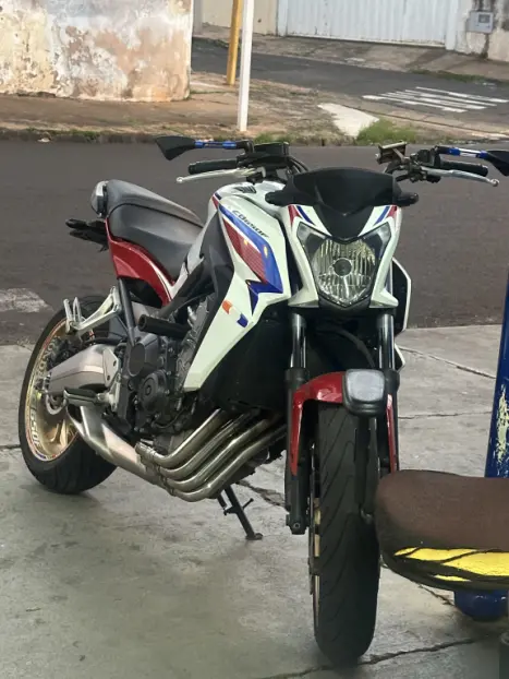 HONDA CB 650 F ABS, Foto 2