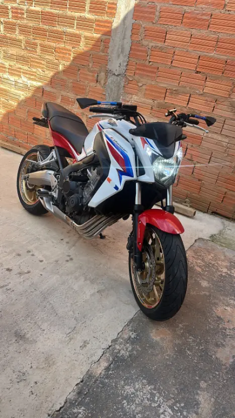 HONDA CB 650 F ABS, Foto 5