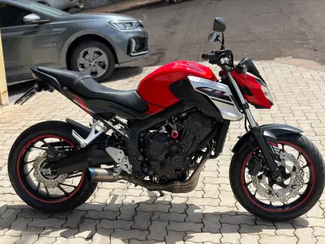 HONDA CB 650 F ABS, Foto 2