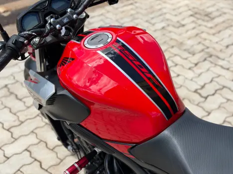 HONDA CB 650 F ABS, Foto 3