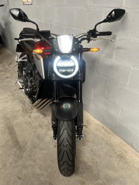 HONDA CB 650 R ABS, Foto 4