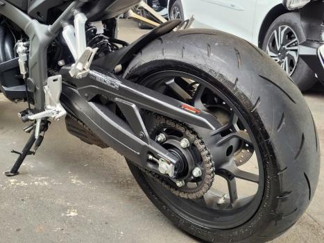 HONDA CB 650 R ABS, Foto 8