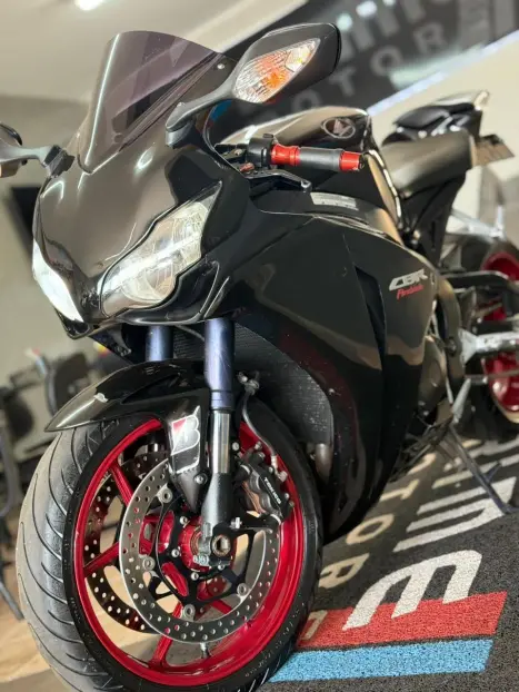 HONDA CBR 1000 RR FIRE BLADE, Foto 15