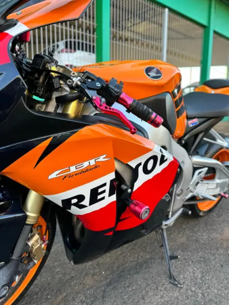HONDA CBR 1000 RR REPSOL, Foto 9