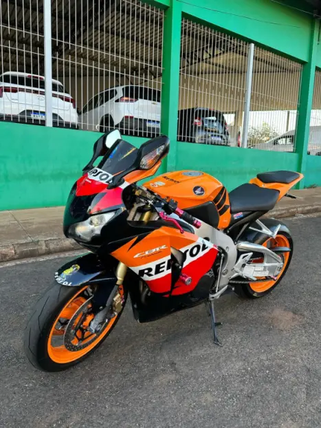 HONDA CBR 1000 RR REPSOL, Foto 11