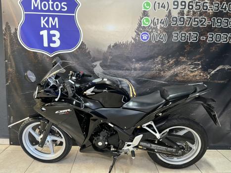 HONDA CBR 250 R, Foto 2