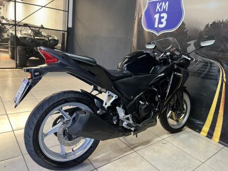 HONDA CBR 250 R, Foto 5