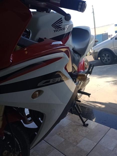 HONDA CBR 600 F , Foto 8