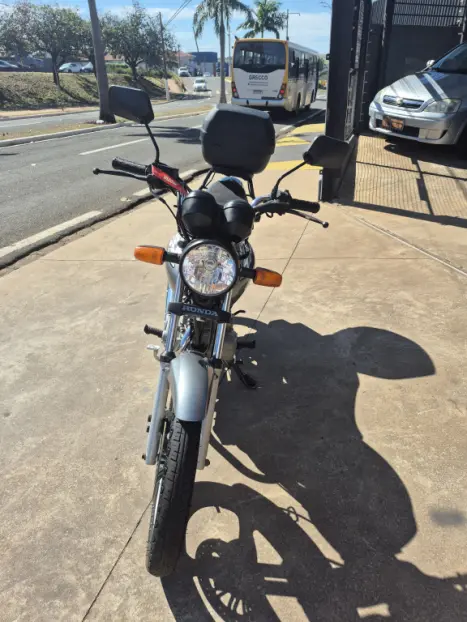 HONDA CG 125 TITAN ESD, Foto 3