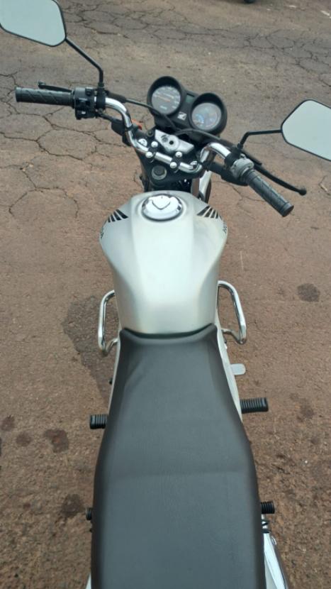 HONDA CG 150 TITAN KS, Foto 2