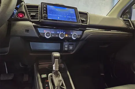 HONDA City Hatch 1.5 16V 4P FLEX TOURING AUTOM�TICO CVT, Foto 16