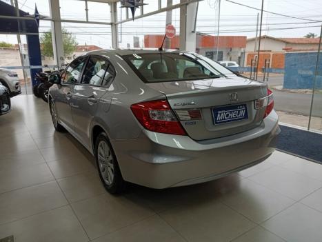 HONDA Civic 1.8 16V 4P FLEX LXS, Foto 4