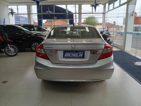 HONDA Civic 1.8 16V 4P FLEX LXS, Foto 5