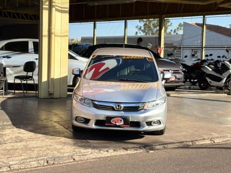 HONDA Civic 1.8 16V 4P FLEX LXS, Foto 2