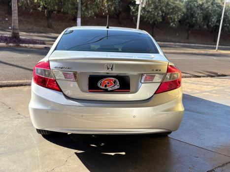 HONDA Civic 1.8 16V 4P FLEX LXS, Foto 5