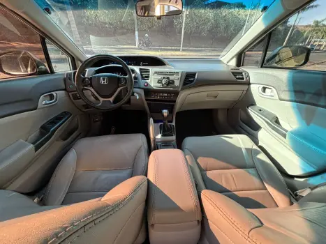 HONDA Civic 1.8 16V 4P FLEX LXS, Foto 7
