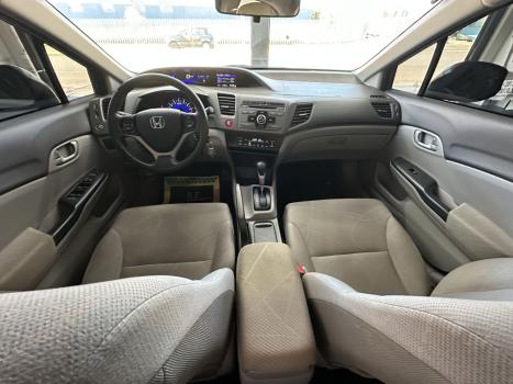 HONDA Civic 1.8 16V 4P FLEX LXS AUTOM�TICO, Foto 11