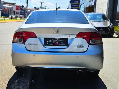 HONDA Civic 1.8 16V 4P LX AUTOM�TICO, Foto 4