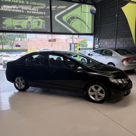 HONDA Civic 1.8 16V 4P FLEX LXS, Foto 4