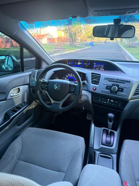 HONDA Civic 1.8 16V 4P FLEX LXS AUTOM�TICO, Foto 13