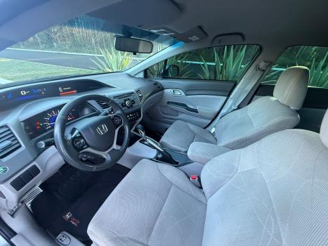 HONDA Civic 1.8 16V 4P FLEX LXS AUTOM�TICO, Foto 15