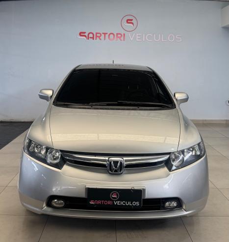 HONDA Civic 1.8 16V 4P FLEX LXS AUTOM�TICO, Foto 2