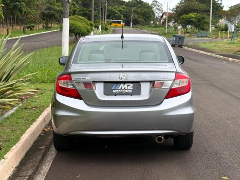 HONDA Civic 1.8 16V 4P FLEX LXL AUTOM�TICO, Foto 9