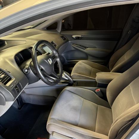 HONDA Civic 1.8 16V 4P FLEX LXS AUTOM�TICO, Foto 9