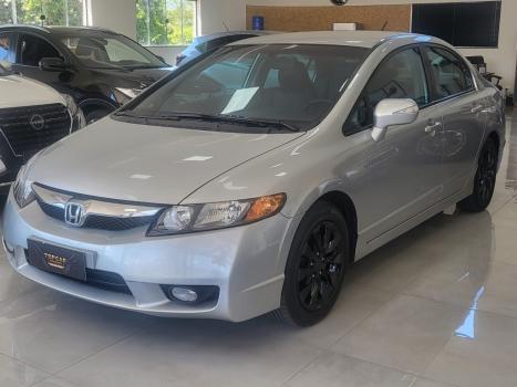 HONDA Civic 1.8 16V 4P FLEX LXS, Foto 2
