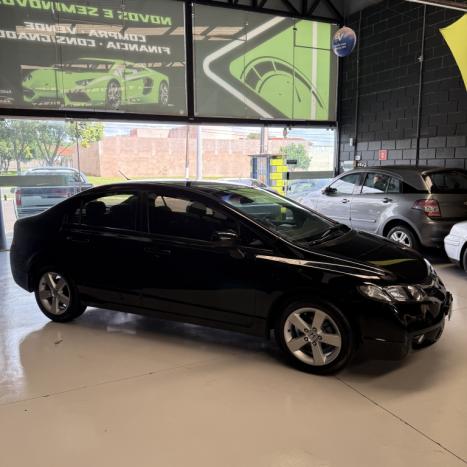 HONDA Civic 1.8 16V 4P FLEX LXS, Foto 4