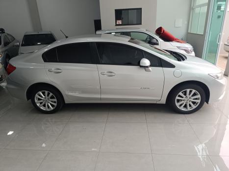 HONDA Civic 1.8 16V 4P LXS, Foto 4