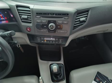 HONDA Civic 1.8 16V 4P LXS, Foto 17