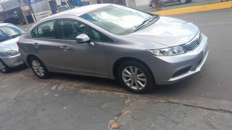 HONDA Civic 1.8 16V 4P FLEX LXS AUTOM�TICO, Foto 2