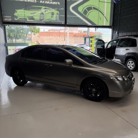 HONDA Civic 1.8 16V 4P FLEX LXS, Foto 6