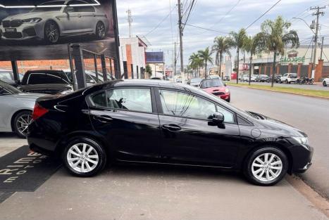HONDA Civic 1.8 16V 4P FLEX LXS AUTOM�TICO, Foto 4