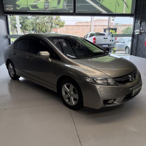 HONDA Civic 1.8 16V 4P FLEX LXS, Foto 3