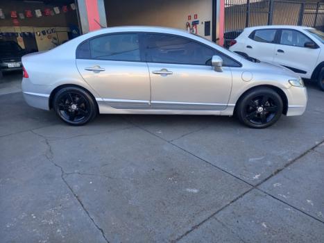 HONDA Civic 1.8 16V 4P FLEX LXS AUTOM�TICO, Foto 17
