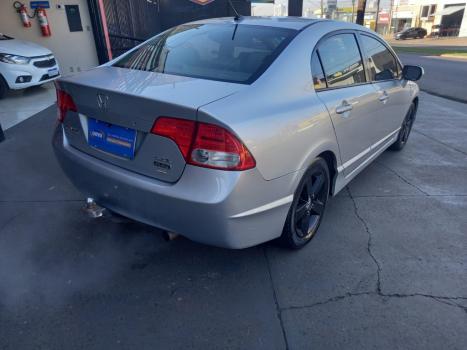 HONDA Civic 1.8 16V 4P FLEX LXS AUTOM�TICO, Foto 18