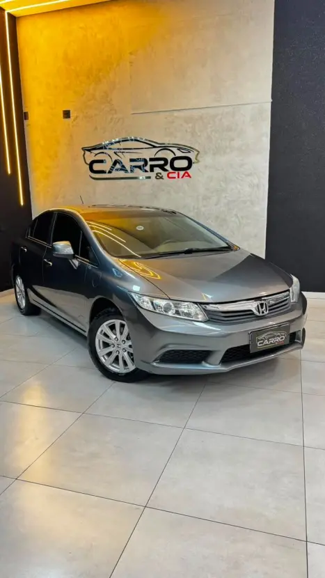 HONDA Civic 1.8 16V 4P LXS AUTOM�TICO, Foto 2