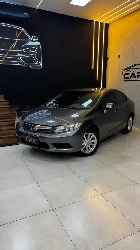 HONDA Civic 1.8 16V 4P LXS AUTOM�TICO, Foto 1