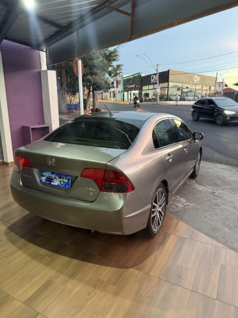 HONDA Civic 1.8 16V 4P FLEX LXS AUTOM�TICO, Foto 3