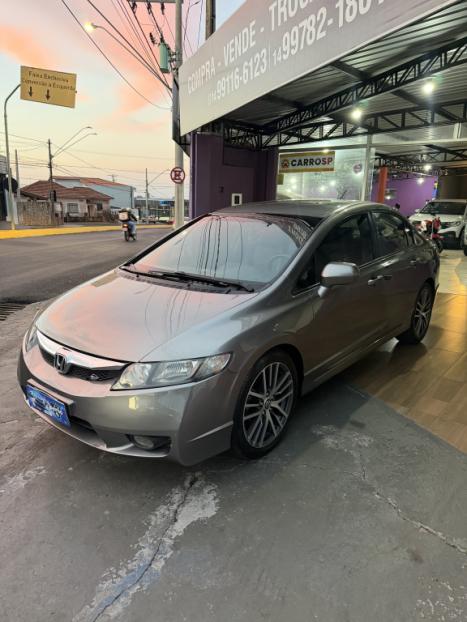 HONDA Civic 1.8 16V 4P FLEX LXS AUTOM�TICO, Foto 1