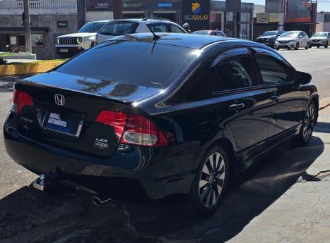 HONDA Civic 1.8 16V 4P FLEX LXS, Foto 4