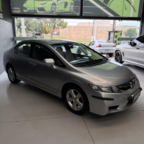 HONDA Civic 1.8 16V 4P FLEX LXS, Foto 3
