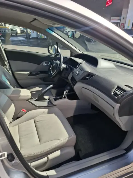 HONDA Civic 1.8 16V 4P FLEX LXL AUTOMÁTICO, Foto 8