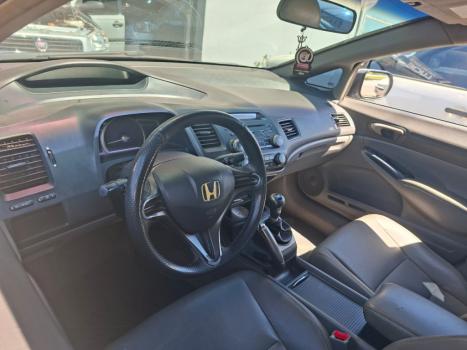 HONDA Civic 1.8 16V 4P FLEX LXS, Foto 4