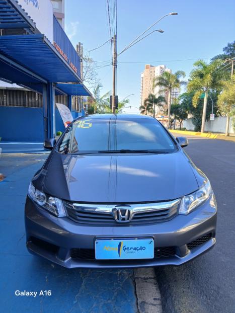HONDA Civic 1.8 16V 4P FLEX LXS AUTOMÁTICO, Foto 2