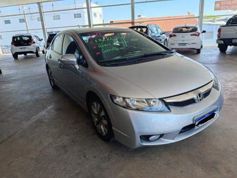 HONDA Civic 1.8 16V 4P FLEX LXS, Foto 2