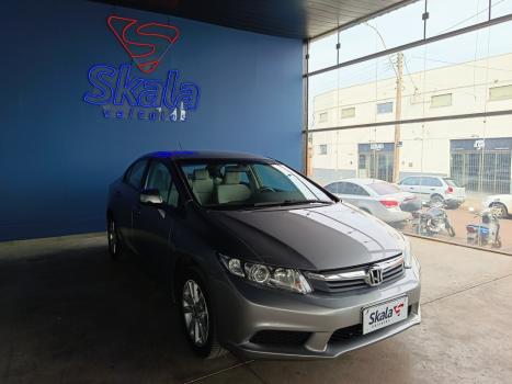 HONDA Civic 1.8 16V 4P FLEX LXS AUTOMÁTICO, Foto 2