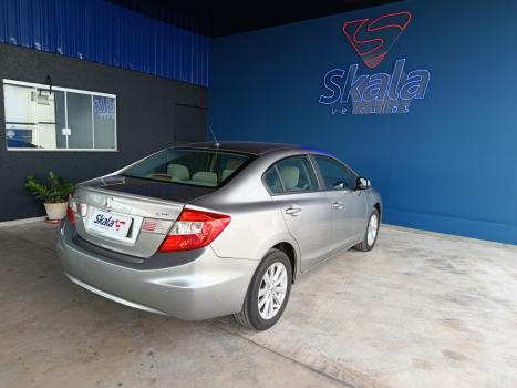 HONDA Civic 1.8 16V 4P FLEX LXS AUTOMÁTICO, Foto 4